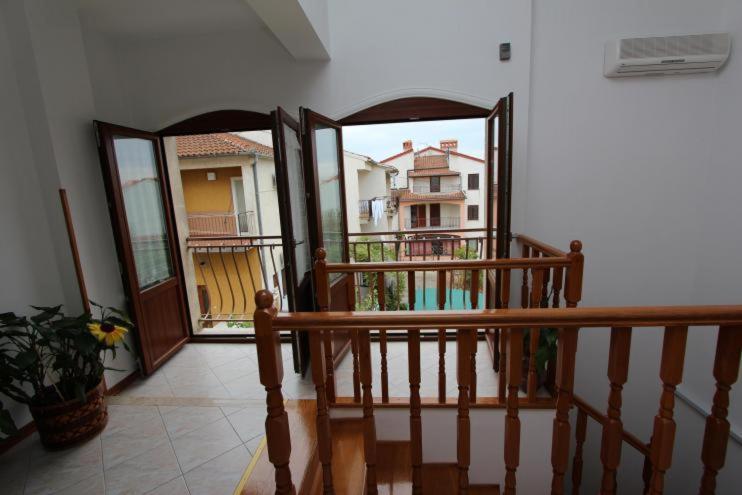 Apartments Fabris Ровінь Екстер'єр фото